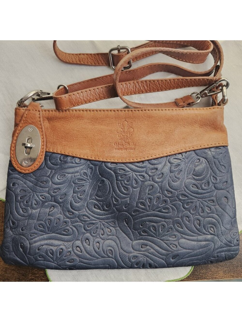 Vera Pelle Leather Crossbody Bag Navy Blue Made In Italy